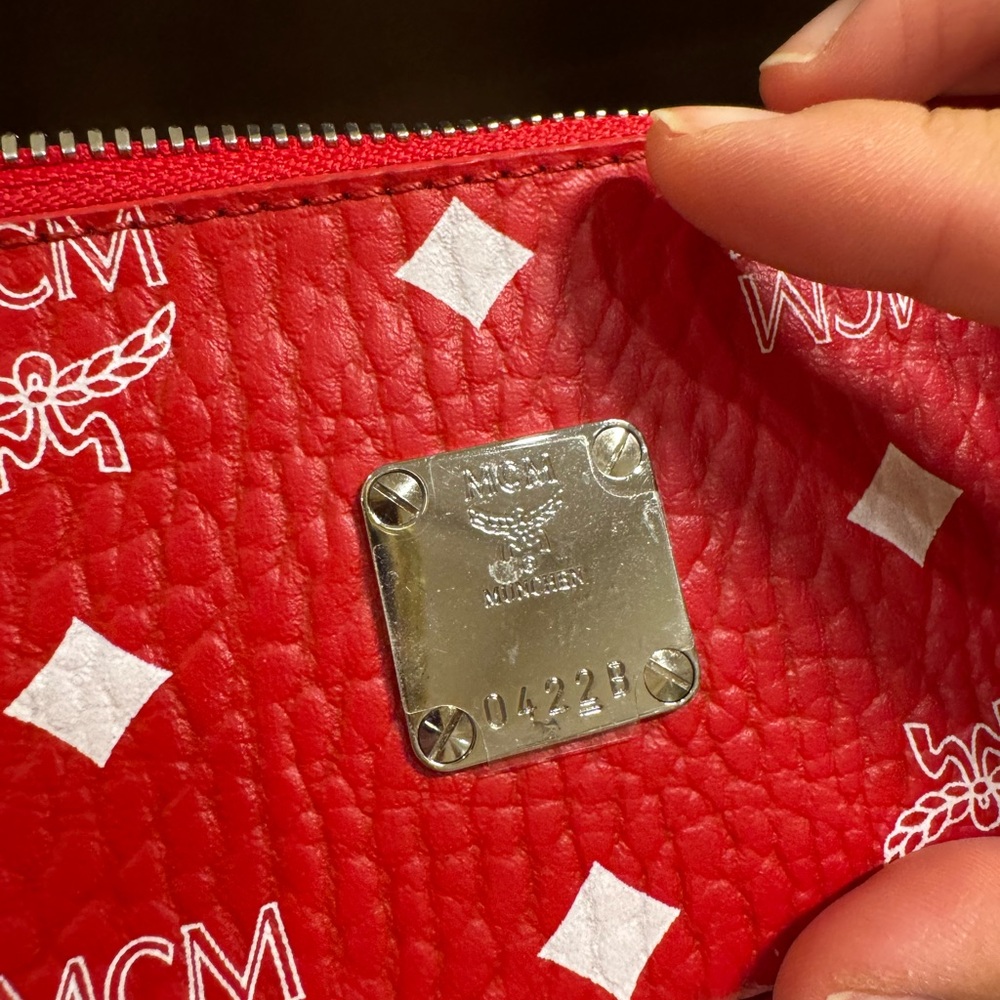 MCM Rockstar Vanity Case Red Visetos Limited Edition – NEW Complete Set - Picture 4 of 9